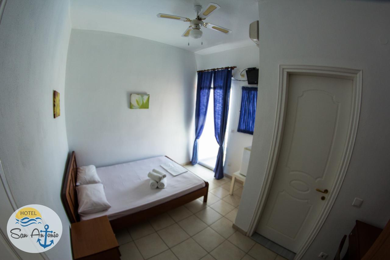 San Antonio Hotel & Apartments เมกาลีอัมโมส ภายนอก รูปภาพ