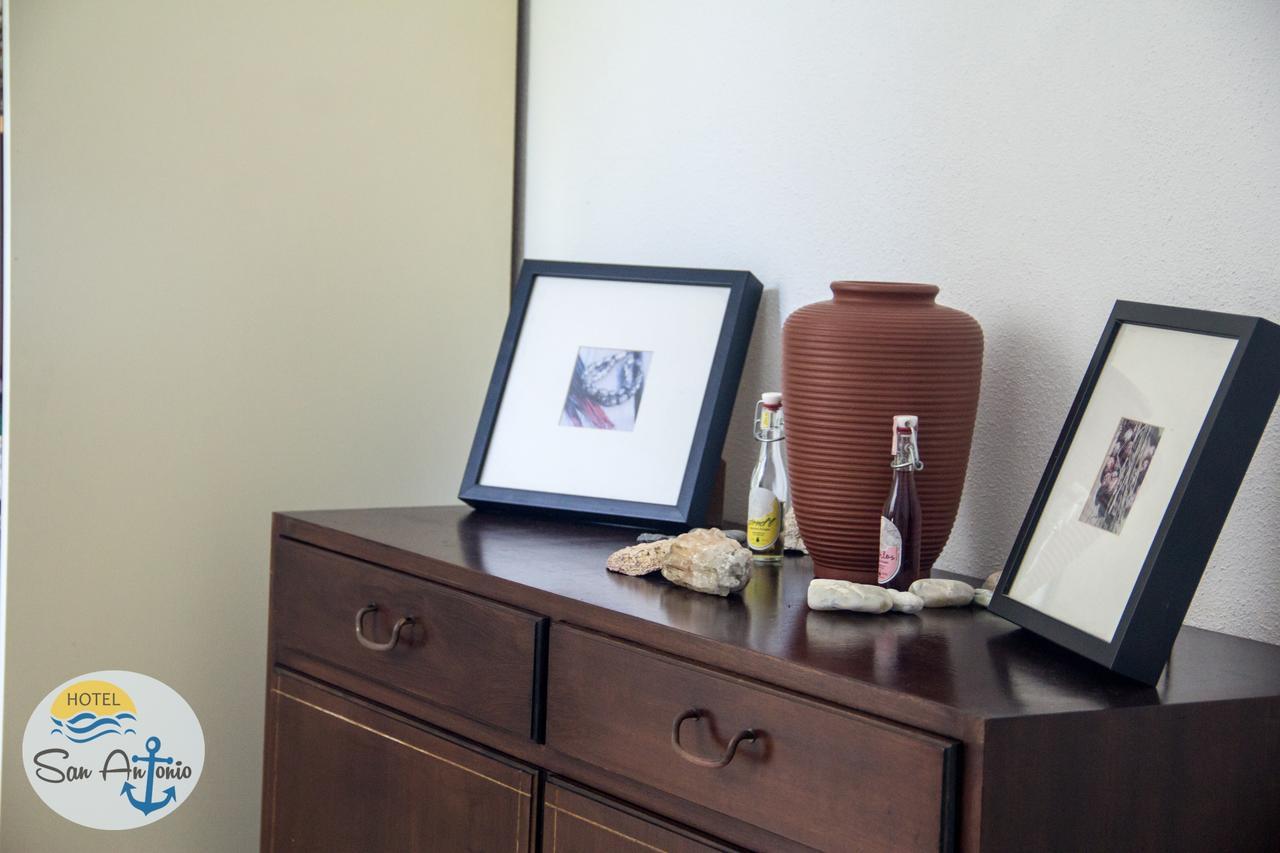 San Antonio Hotel & Apartments เมกาลีอัมโมส ภายนอก รูปภาพ